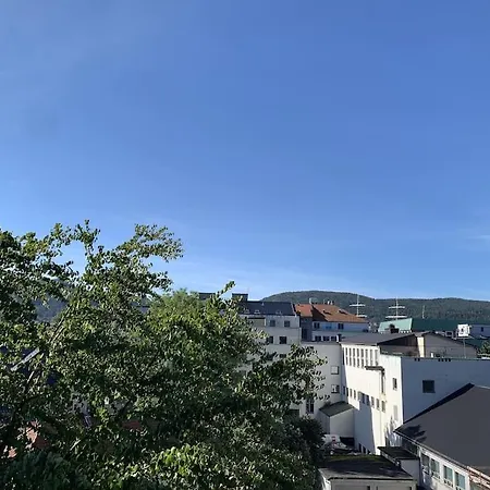 شقة With Terrace & View *